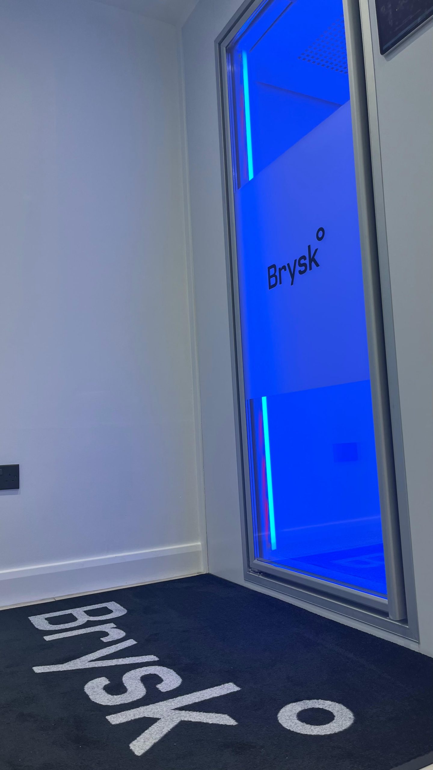 Whole body cryo chamber at Brysk Manchester