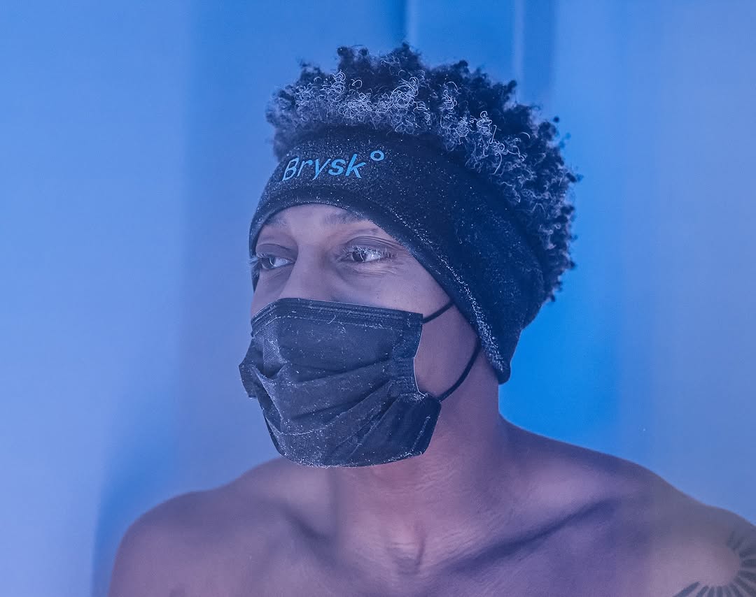 Client relaxing inside Brysk's hyperbaric oxygen chamber in Manchester