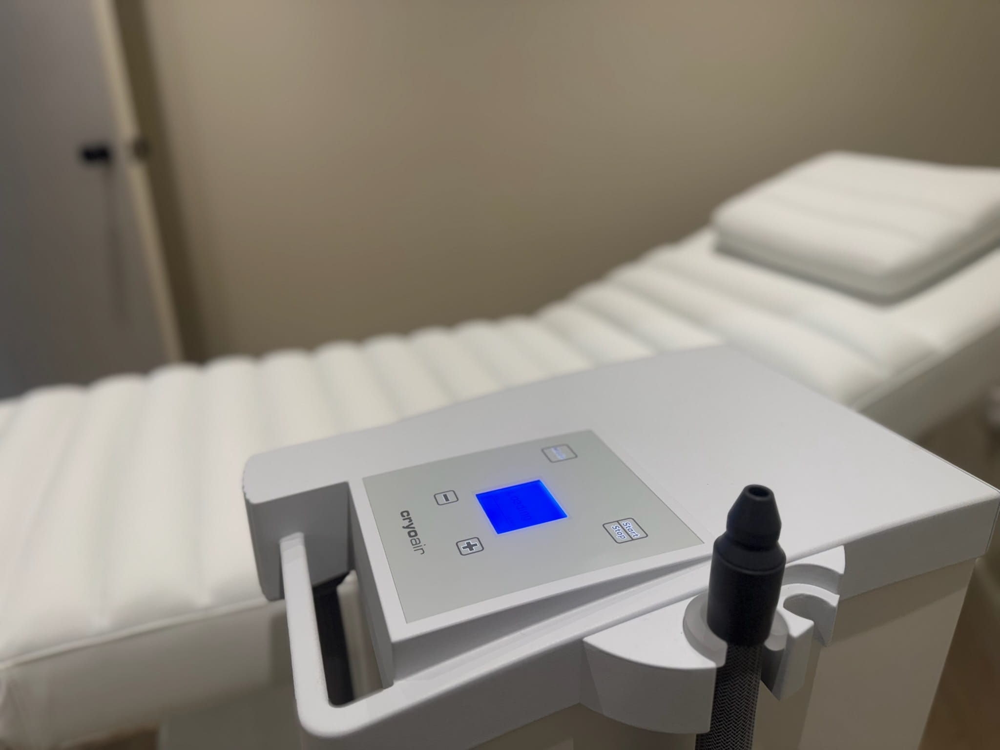 CryoAir localised cryotherapy machine at Brysk Manchester